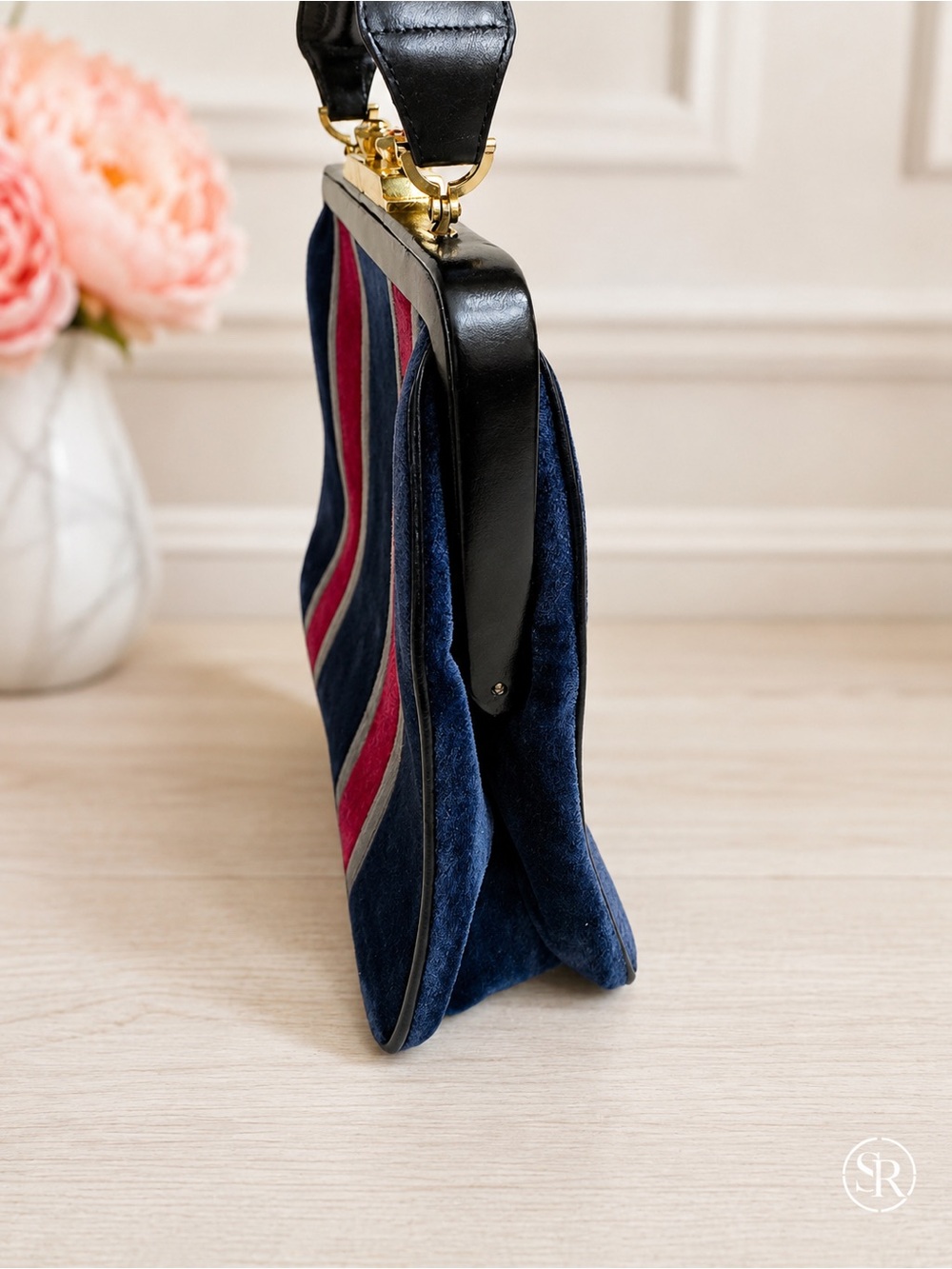 Vintage Roberta di Camerino Bagonghi Doctor Bag Navy & Crimson Velvet Italy - Picture 3 of 10